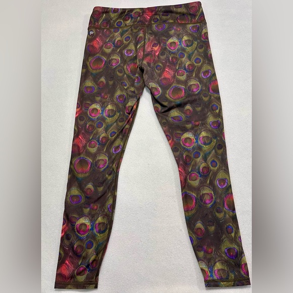 Fabletics Powerhold Leggings Peacock print.
Size: Medium - Picture 4 of 8